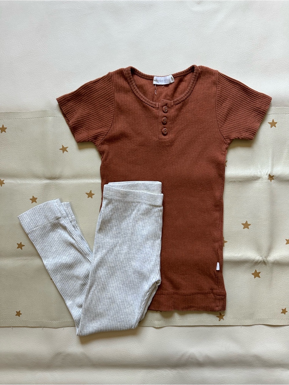 5 fits 4t Jamie Kay Ribbed Short Sleeve Essential Top in Copper & Oatmeal Pants
